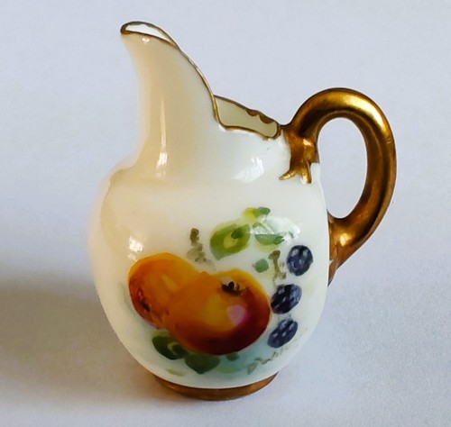 Royal worcester fine bone - fine,