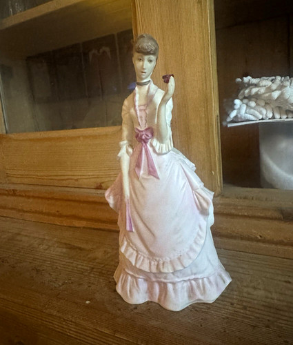 Royal worcester fragrance - royal, lady