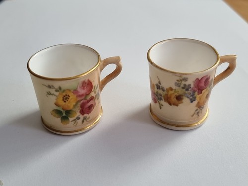 Two miniature royal - two,